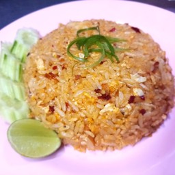 ข้าวผัดต้มยำหมู