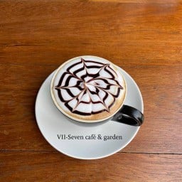 VII-SEVEN Café & Garden