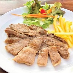 สเต็กพร็อคชอปพริกไทยดำ