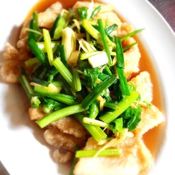 เนื้อปลาผัดคื่นไฉ่