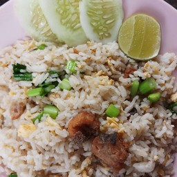 ข้าวผัดคะน้าปลาเค็ม