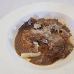 Pappardelle pasta with slow cooker beef