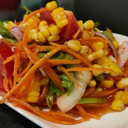 ยำข้าวโพด