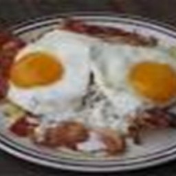 มันผัดกับไข่ดาว 2 ฟอง