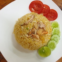 ข้าวผัดปู