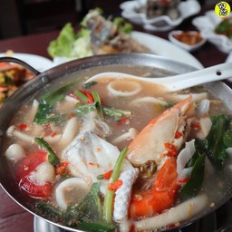 ต้มยำทะเลรวมมิตร