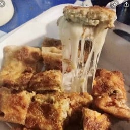 โรตีไก่ชีส