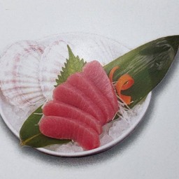 Maguro sashimi