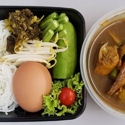 F-102 ขนมจีนแกงไตปลา+ไข่ต้ม