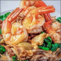 ผัดซีอิ๊วบ้านนอก