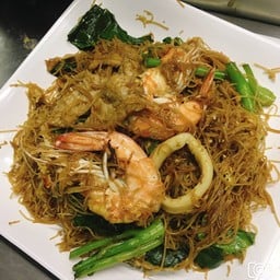 ผัดซีอิ๊วรวมมิตร