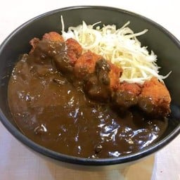 ข้าวหน้าแกงกะหรี่ไก่