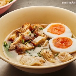 เกี๊ยวหมูกรอบ