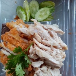 ข้าวมันไก่ผสมพิเศษ