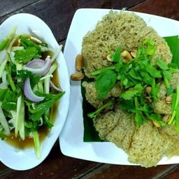 ยำปลาดุกฟู