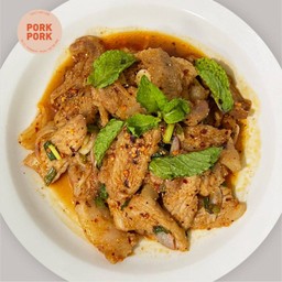 น้ำตกคอหมูย่าง
