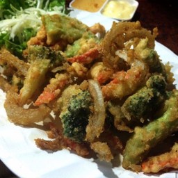ผักรวมชุบแป้งทอดmixed vegetable tempura