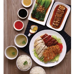 ชุดข้าวมันไก่สามสหาย