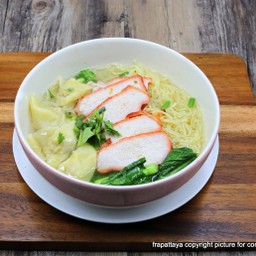 เตี๋ยว+เกี๊ยวหมู+หมูแดง (L)