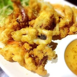 ปลาหมึกชุบแป้งทอดSquid tempura