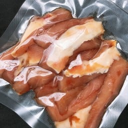 Khun MAY หมูแดดเดียว