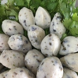 ลูกชิ้นรักบี้ 10 ลูก