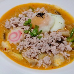 มาม่าต้มยำหมูสับ+ไข่ออนเซ็น