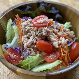 Tuna Salad - สลัดทูน่า