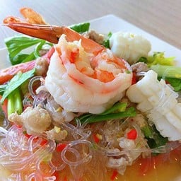 ยำวุ้นเส้น