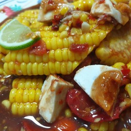 ตำข้าวโพดไข่เค็ม