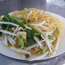 เส้นบะหมี่ลวก