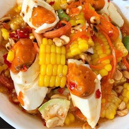 ตำข้าวโพดไข่เค็ม