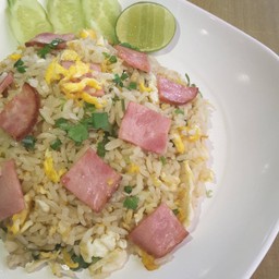 ข้าวผัดแฮม