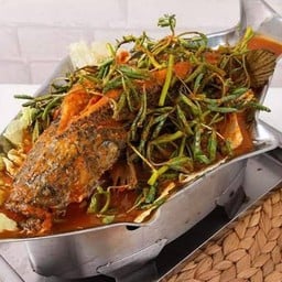 ร้านข้าวต้มรุ่งเรืองต้มยำหัวปลาหม้อไฟ สาขาคลองถนน