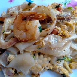 ก๋วยเตี๋ยวผัดทะเล