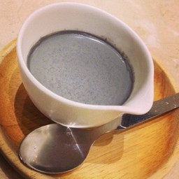 นมสดงาดำ