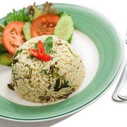 ข้าวคลุกแกงเขียวหวานมังสวิรัติ