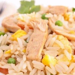 ข้าวผัดไก่