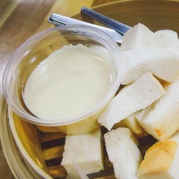 ขนมปังนึ่งนมฮอกไกโด