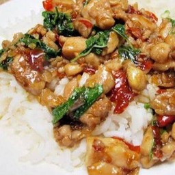 ข้าวราดกะเพราไก่