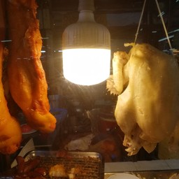 ซ้อสวย ข้าวมันไก่