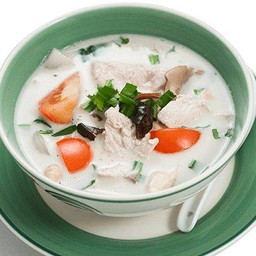 ต้มข่าไก่