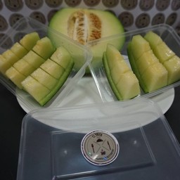 ผัดกระเพรานำโชค ผัดกระเพรานำโชค