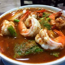 แกงส้มชะอมทอด