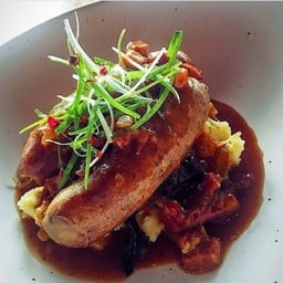 Joe Sloan Organic Sausages, mashed parmesan paprika potatoes