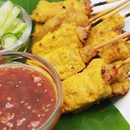 หมูสะเต๊ะ+ขนมปังปิ้ง