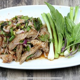 น้ำตกสันคอหมูย่าง