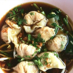 เกี๊ยวเป็ดย่างหรือเป็ดพะโล้ (พิเศษ)