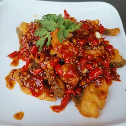 Stir Fried Sea Bass With Fresh Chili On Rice