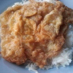 ข้าวไข่เจียวหมูหมัก